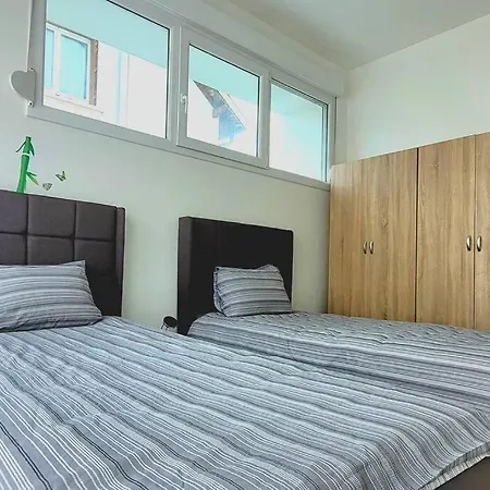 Appartement Avec Terrasse Jardin Ds Ind Nomexy